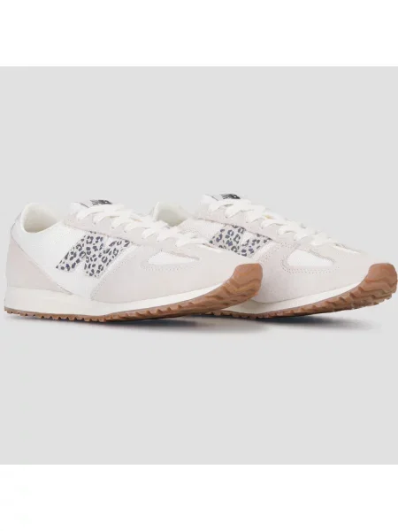 Pantofi New Balance bej