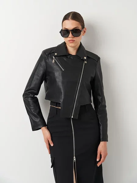 Кожаная куртка Ricco Grande черная