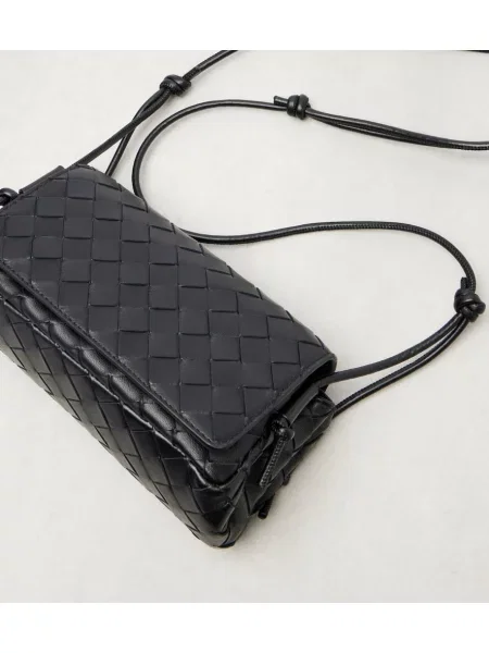 Kožená kožená taška Bottega Veneta čierna