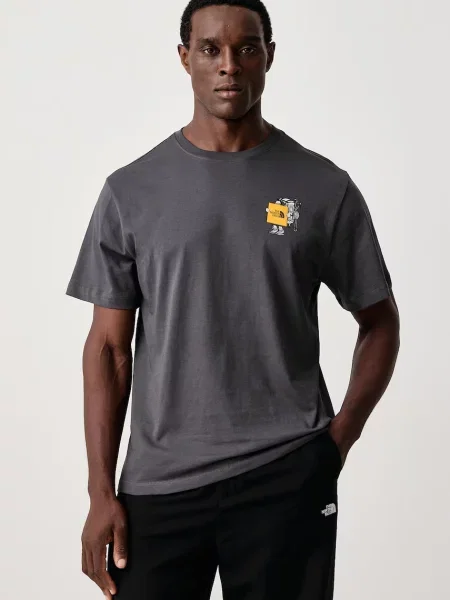 Футболка The North Face