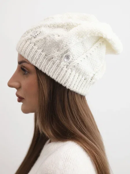 Шапка Kesi с кристали бяло