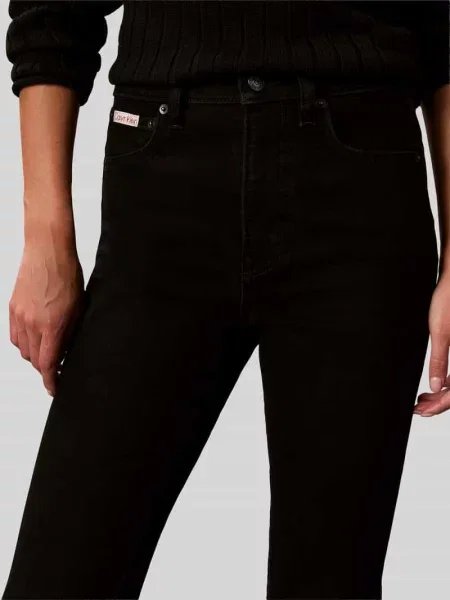 Jeansy skinny krój bootcut z poszerzaną nogawką z mieszanka bawełny Calvin Klein Jeans czarne