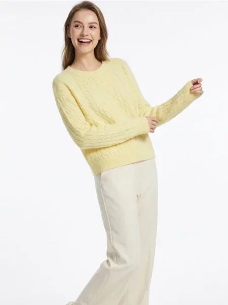 Кардиган з декоративним в’язаним візерунком світло-жовтий жовтий