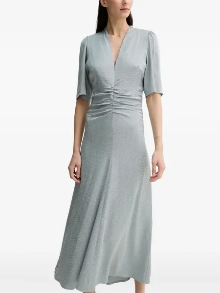 Sukienka Gestuz garniturowa szara