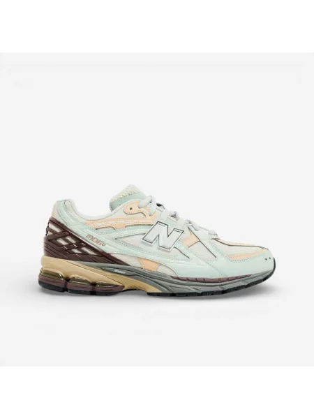Pantofi New Balance bej