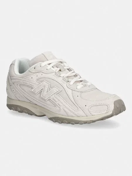 New Balance sneakers de femei din piele întoarsă bej