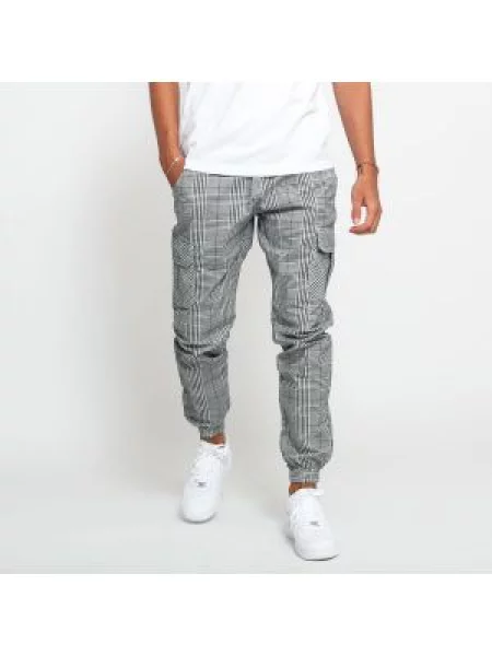 Cargo kalhoty Urban Classics bílé