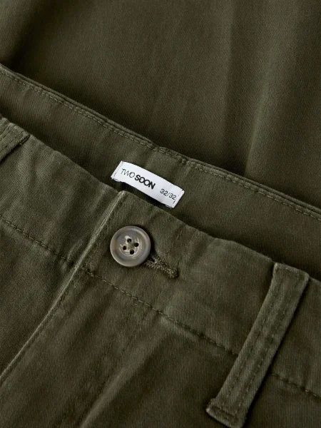 TWO SOON Pantaloni verde