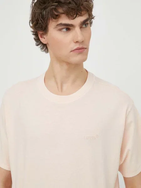 Тениска Levi's оранжево с десен розово