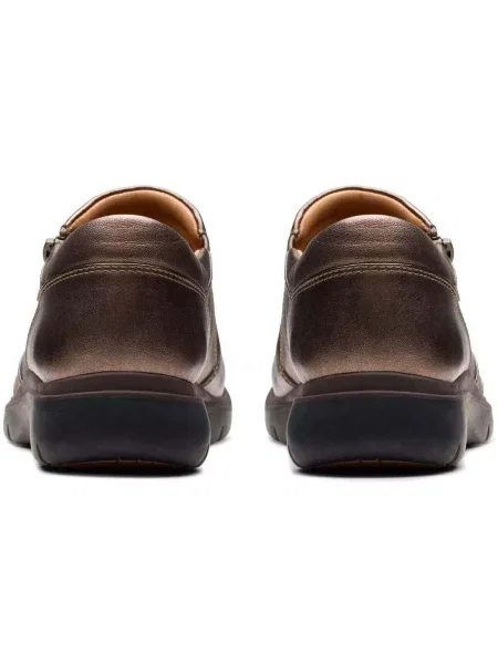 Pantofi Clarks