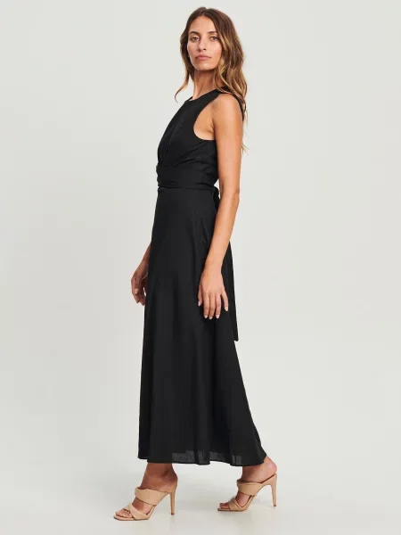 Willa Rochie Revival' negru