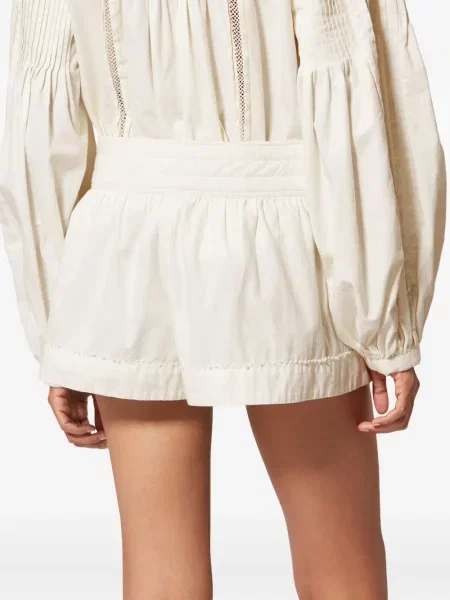Pantaloni scurți Isabel Marant plisate din dantelă