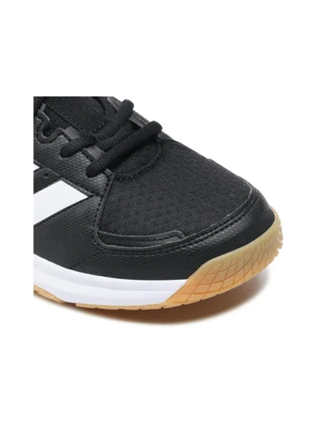 Halové topánky adidas čierna