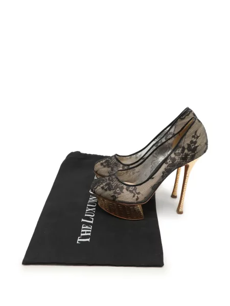 Полуотворени обувки Nicholas Kirkwood на платформе с дантела черно