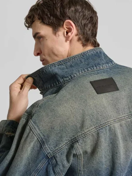 Koszula jeansowa o kroju regular fit z czystej bawełny model AZA' Don't Waste Culture