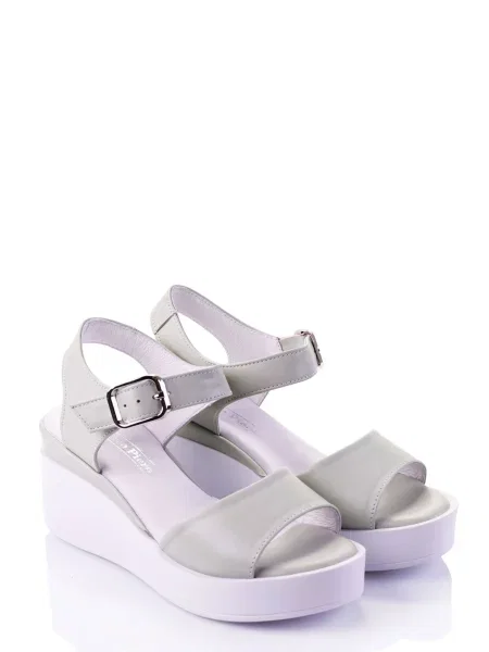 Кожаные босоножки Marco Piero