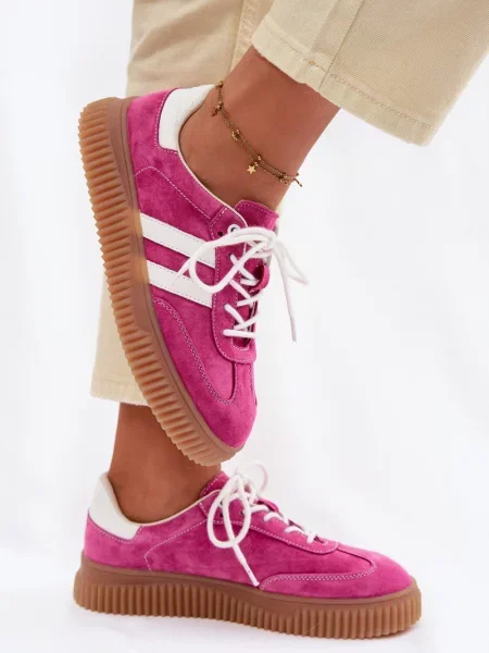 Superge Boto iz semiša s platformo bela