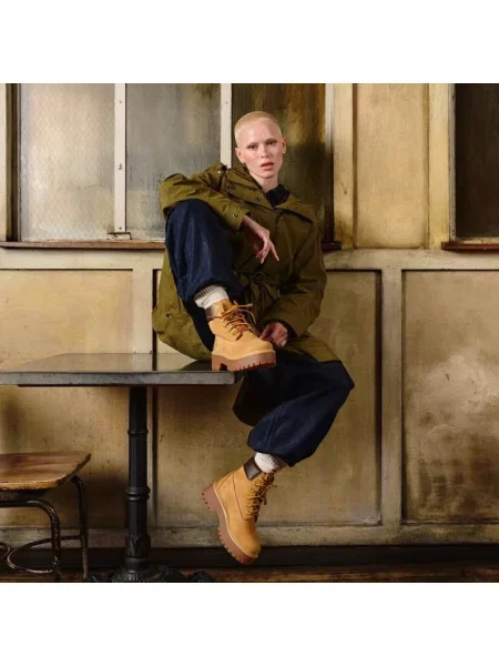 Botki Timberland w miejskim stylu z kamieniami wodoszczelne żółte