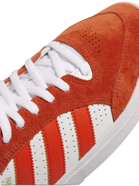 Puntíkaté tenisky Adidas Dame bílé