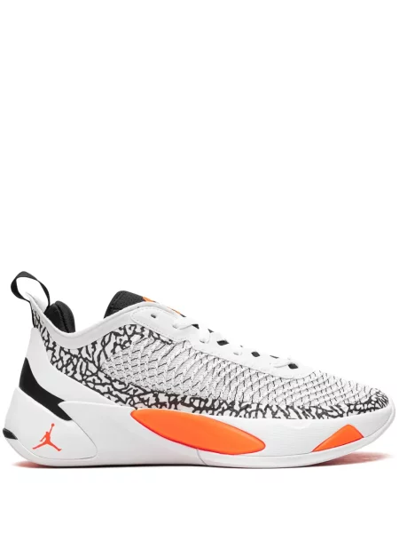 Sneakerși Jordan alb