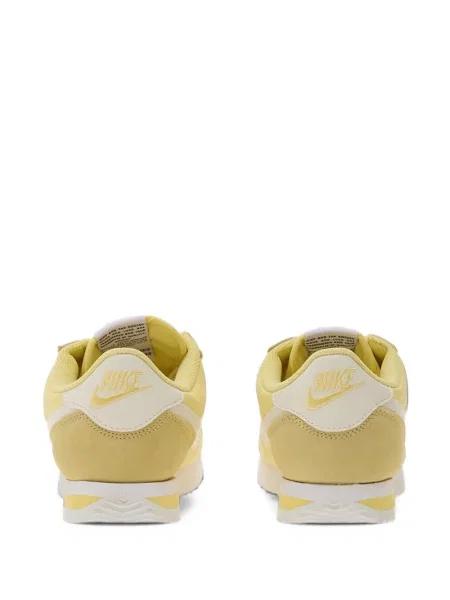 Sneakerși Nike Cortez galben