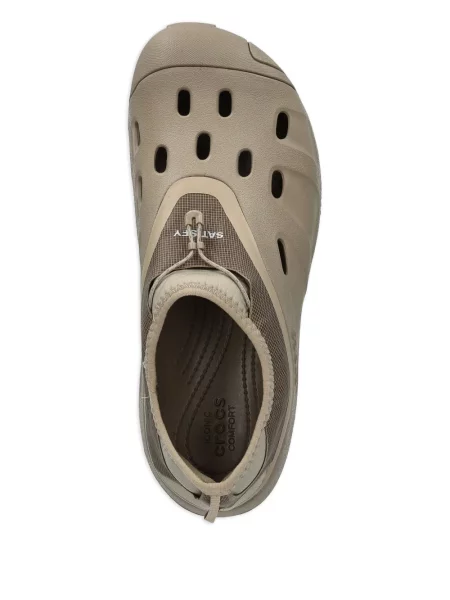Sneakerși Crocs maro