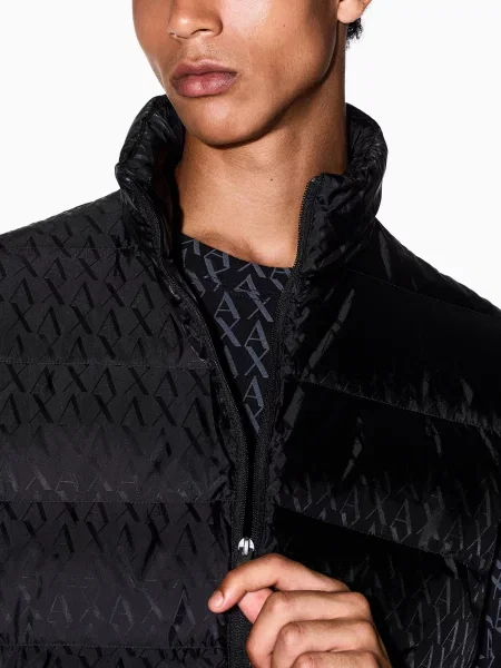 Жилет Armani Exchange черный