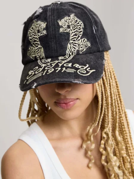 Ed Hardy Čiapka Desert Tiger 5 čierna biela