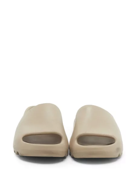 Szandál Adidas Yeezy