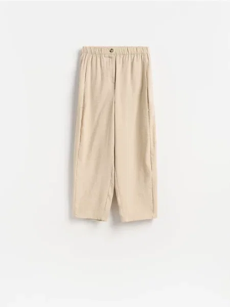Reserved Pantaloni cu conținut ridicat de modal crem