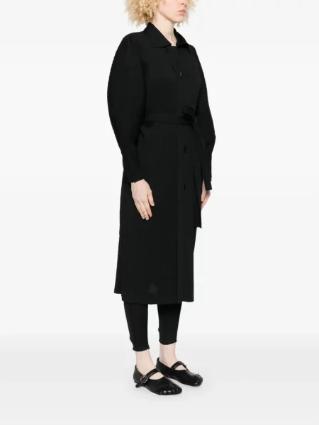 Kabát Pleats Please Issey Miyake fekete
