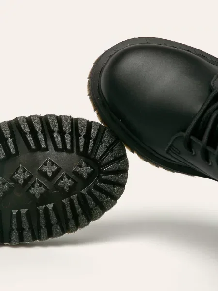 Ботинки Dr. Martens