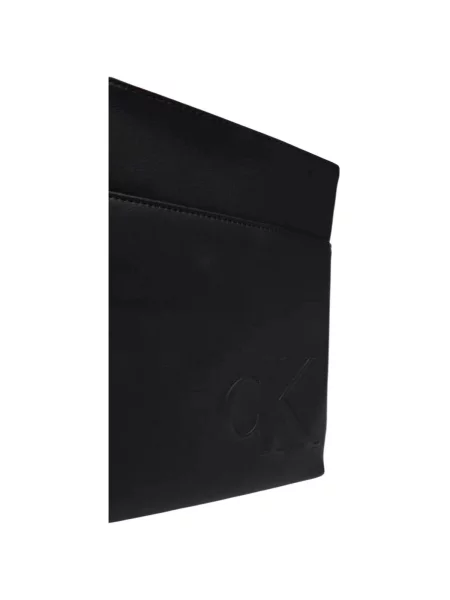Crossover torbica Calvin Klein Bold Ck Flatpack crna