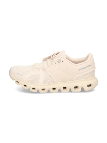 Tenisky On béžové