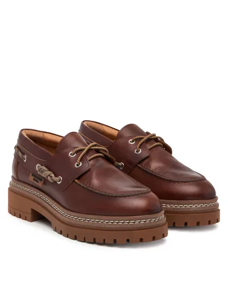 Κλειστά παπούτσια Weekend Max Mara Wkacarezza καφέ