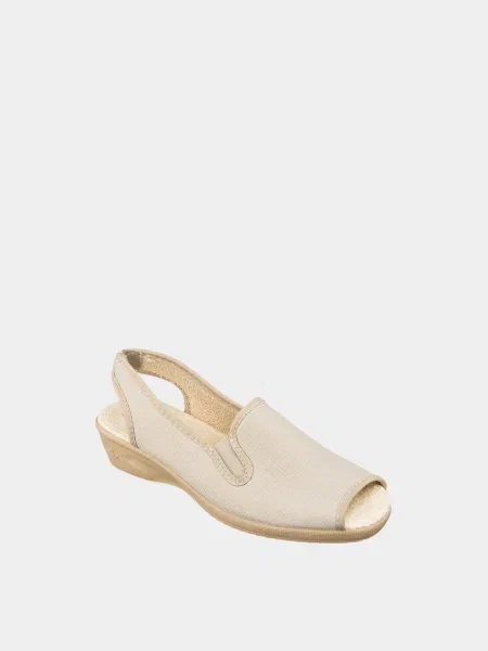 Повседневные босоножки Casual бежевые