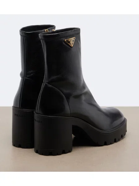 Cizme scurte Prada din piele negru