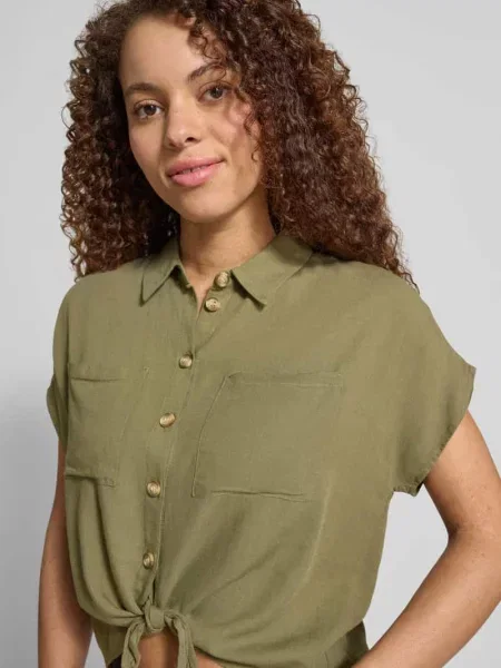 Bluzka koszulowa o kroju regular fit z mieszanki i lnu model PIA' Pieces