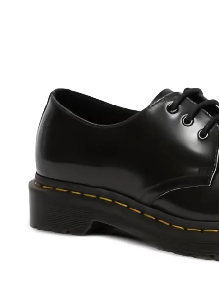 Šněrovací krajkový derby Dr. Martens černý
