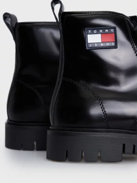 Кожаные ботинки Tommy Jeans на шнуровке черные