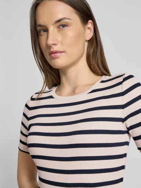T-shirt o kroju slim fit z mieszanki bawełny Tom Tailor Denim biała