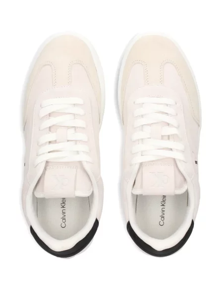 Sneakerși Calvin Klein Jeans cu șireturi din piele de căprioară alb