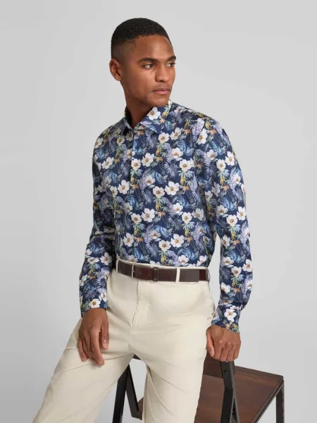 Koszula biznesowa o kroju slim fit z mieszanki bawełny z kołnierzykiem typu kent Olymp Level 5 granatowa