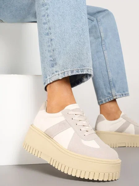 Sneakersy Typu Tenisówki na Żłobionej Platformie Lorreia beżowe