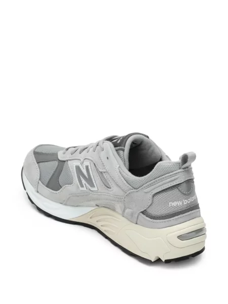 Sneakerși New Balance din piele de căprioară gri