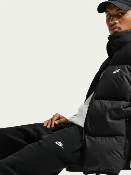 Férfi nadrág Nike Club Open-Hem black/black/white. Méret: S fekete