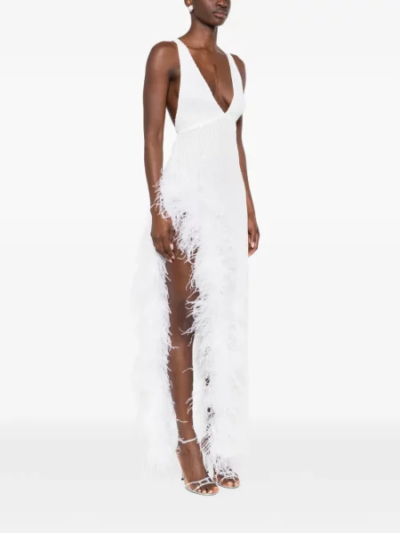 Κοστούμι μάξι φόρεμα Atu Body Couture με φτερά με λαιμόκοψη v λευκό