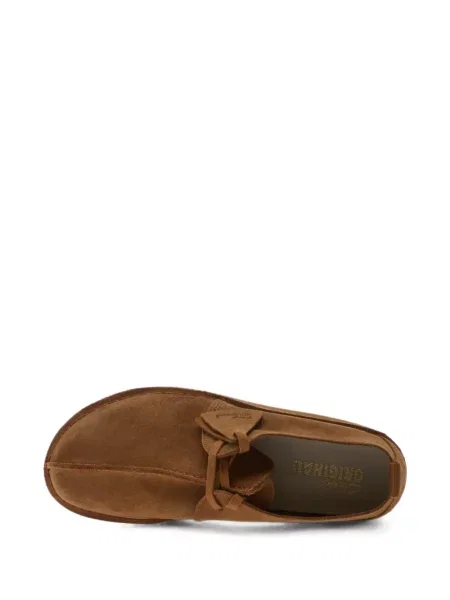 Členkové topánky Clarks hnedá
