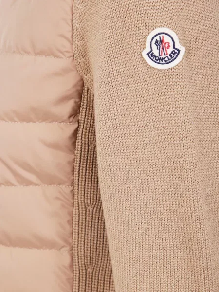 Matlasat geacă Moncler tricotate