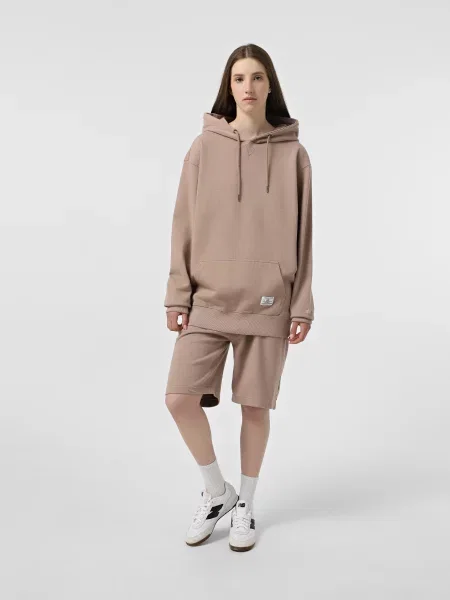 Повседневные махровые шорты Alpha Industries бежевые